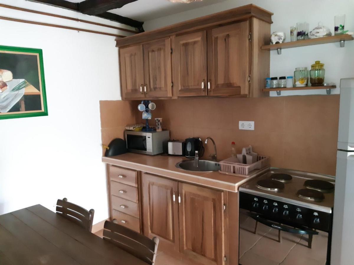 Ilkicev Kucerak Apartman Vrdnik Exteriör bild