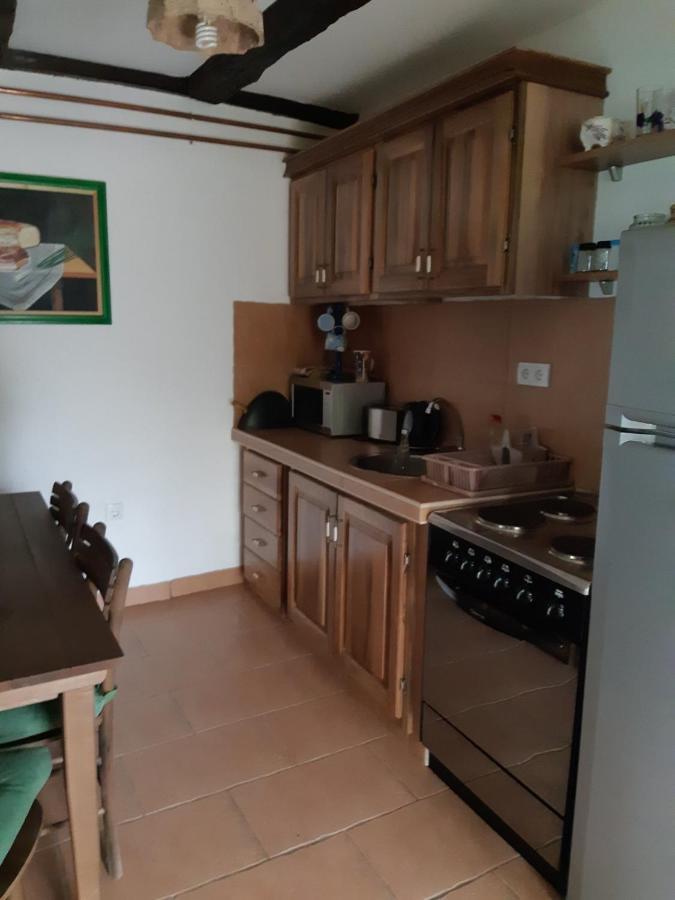 Ilkicev Kucerak Apartman Vrdnik Exteriör bild